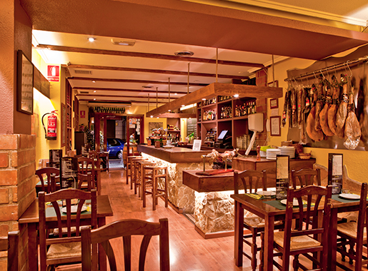 LaTaskaSidreríaCondeAltea Valencia Comedor2