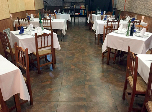 ElCamparolMeson Zaragoza Comedor2