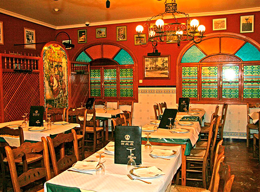 MesonElSerranitoAlfonso Sevilla Comedor