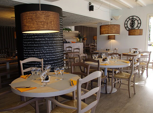 VoraEstany Girona Comedor3