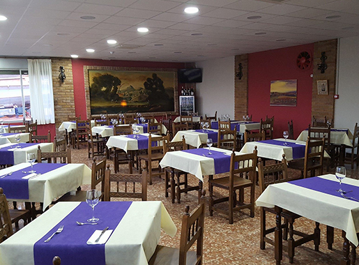 ElMadero Zaragoza Comedor2