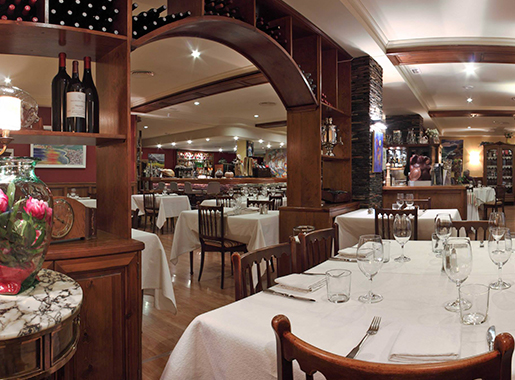 DieInsel Girona Comedor2