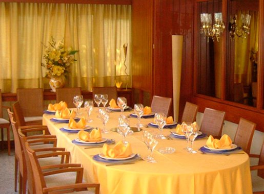 Hotel Trave comedor1