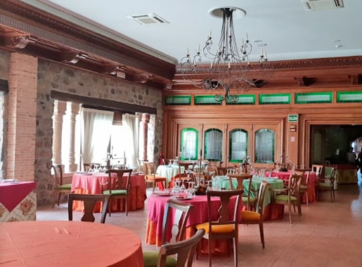 Restauranis Juanilla local4 min