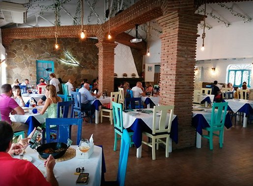 Restauranis pedregalejo salon2