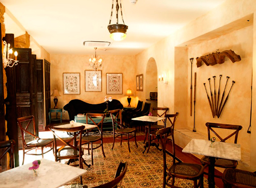 Morenita Sevilla Comedor2