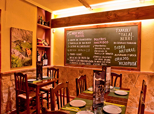 LaTaskaSidreríaCondeAltea Valencia Comedor
