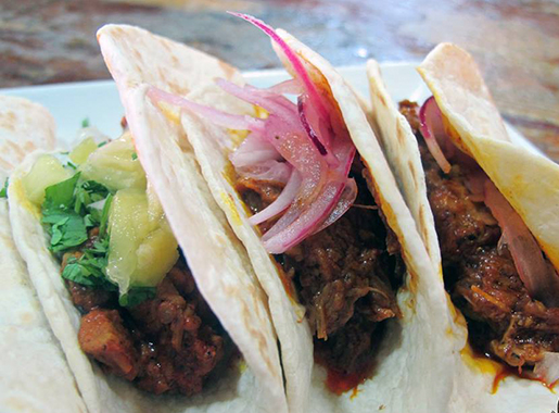 LaVenganzaDeMalinche_Valencia_Tacos