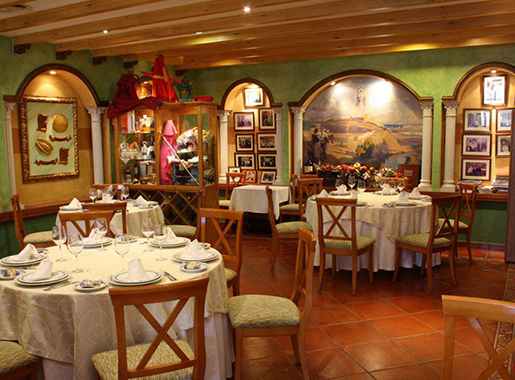 ElRincóndeBernardo Sevilla Comedor2