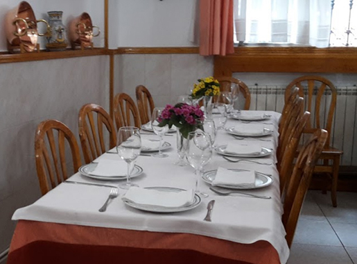 las peñas madrid comedor2