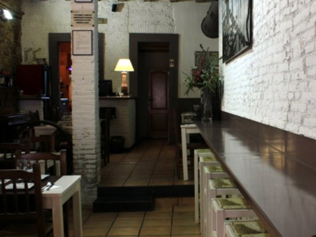 la taberna griega barcelona comedor2