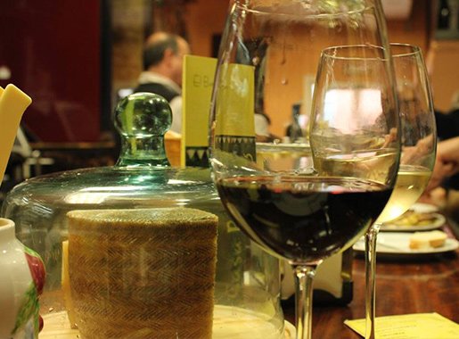 restaurante casa paco buen comer sevilla mesa1