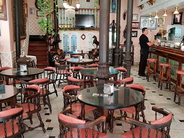 ElJardín Málaga Comedor2