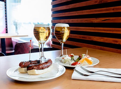 asador los manjares mesa