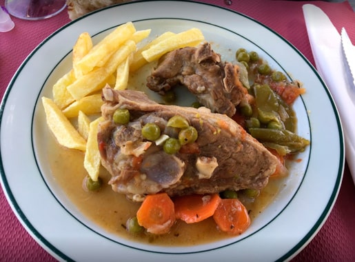 Restauranis Lago comida1 min