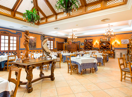MesónPepeQuiles Granada Comedor2
