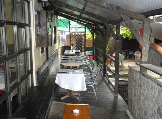 restauranis gaviota local4 min
