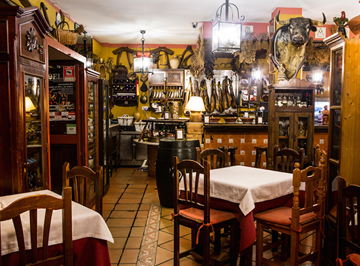 MesónCasaPaco Sevilla Comedor1