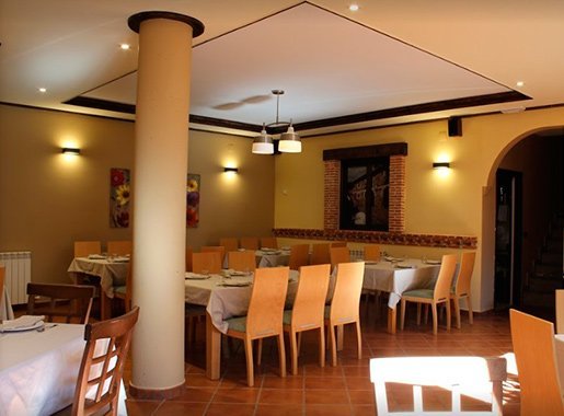 Restauranis Coscolo local1