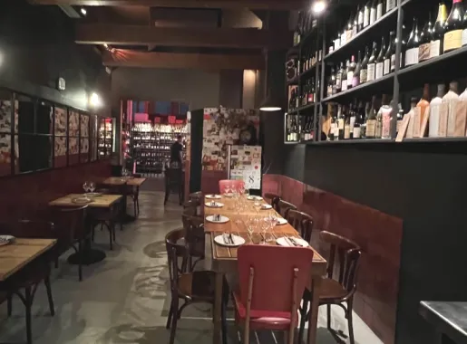 taurante l1 garage bar 1871280809.