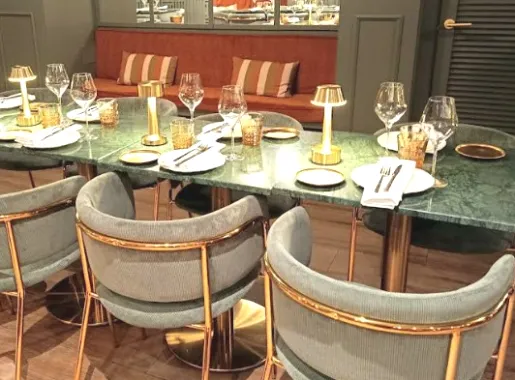 taurante l2 embajada 798555922.