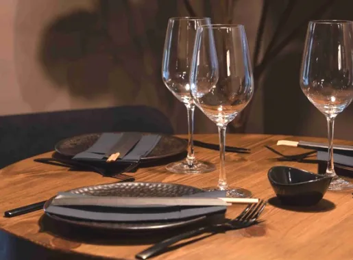 taurante l2 nud 1297230847.