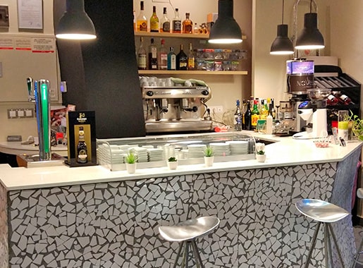 uranis a tu gusto L1 barra cocteles