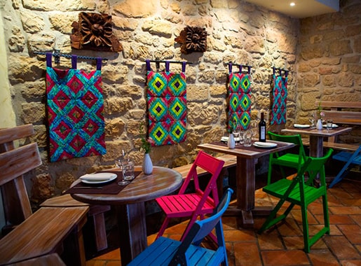 uranis abalos L2 comedor interior