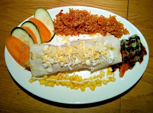 uranis barn c2 burrito de verdura