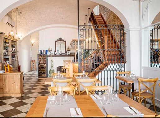 uranis blau de mar L1 cocina cueva