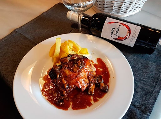 uranis casa loren c1 ternera patatas vino