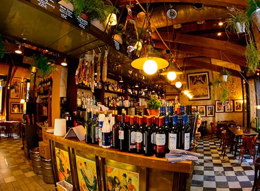 uranis casa tomate L2 barra local