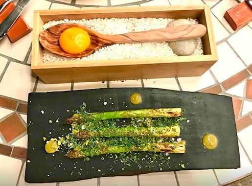 uranis casanova c1 esparragos y huevos