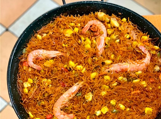 uranis caseron c1 paella