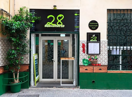 uranis decuchareo28 L1 entrada local