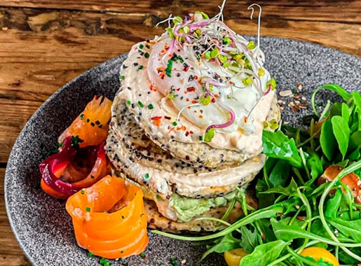 uranis foco c2 ensalada con salmon