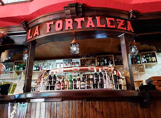 uranis fortaleza L1 barra antigua madera