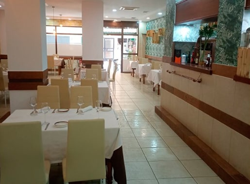 uranis fuster L2 barra local