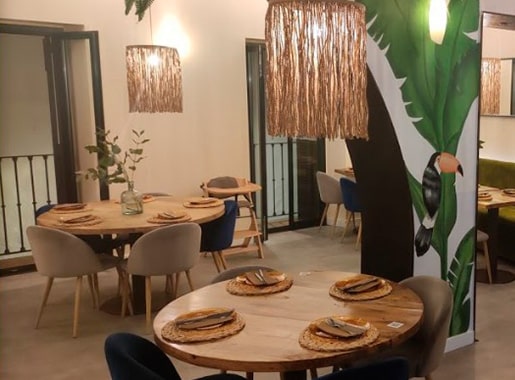 uranis maria L3 comedor mesas redondas