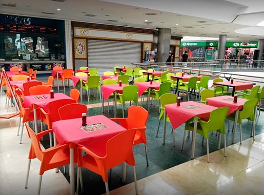 uranis masala cuenca L2 terraza sillas plastico