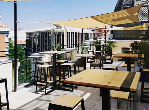 uranis moa L1 terraza con vistas