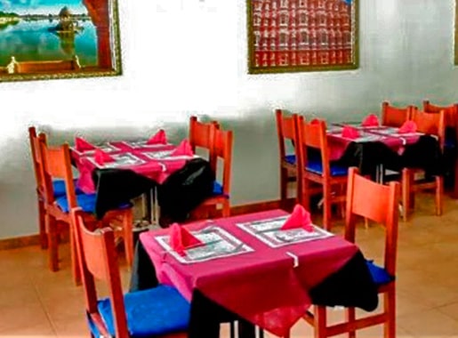 uranis taste india L3 comedor principal
