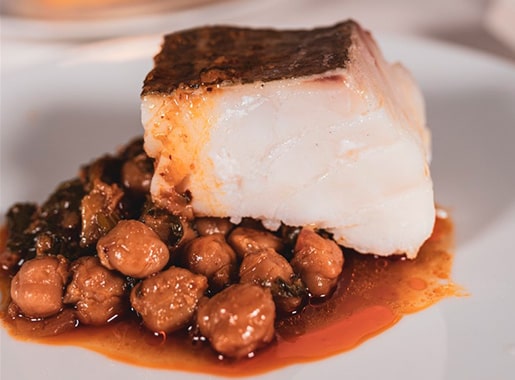 uranis vino y rosas c1 pescado