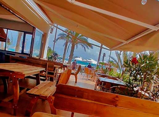 urante barbacoaenlaplaya L2 interior madera