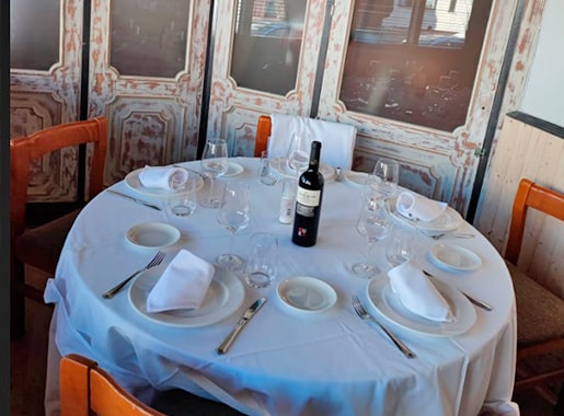 urante buey pozuelo L4 mesa cinco personas