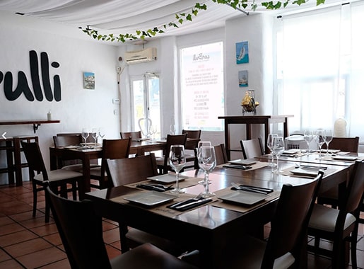urante con bulli bar L1 comedor climatizado