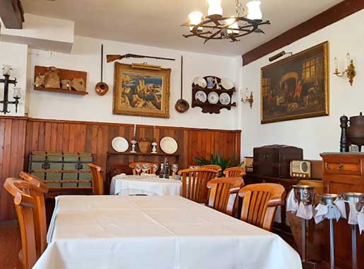 urante costa brava L2 comedor rustico