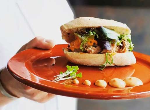 urante garum c1 bocadillo vegano