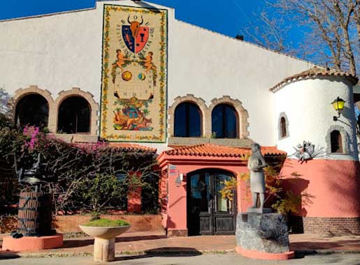 urante masia bou l1 exterior
