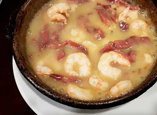 urante nino c1 caldo con gambas